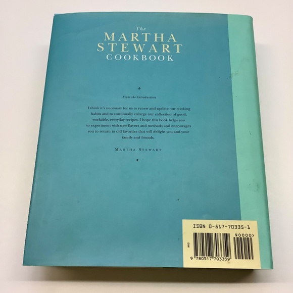 THE MARTHA STEWART Cookbook (Collected Recipes For Everday) - Picture 2 of 8